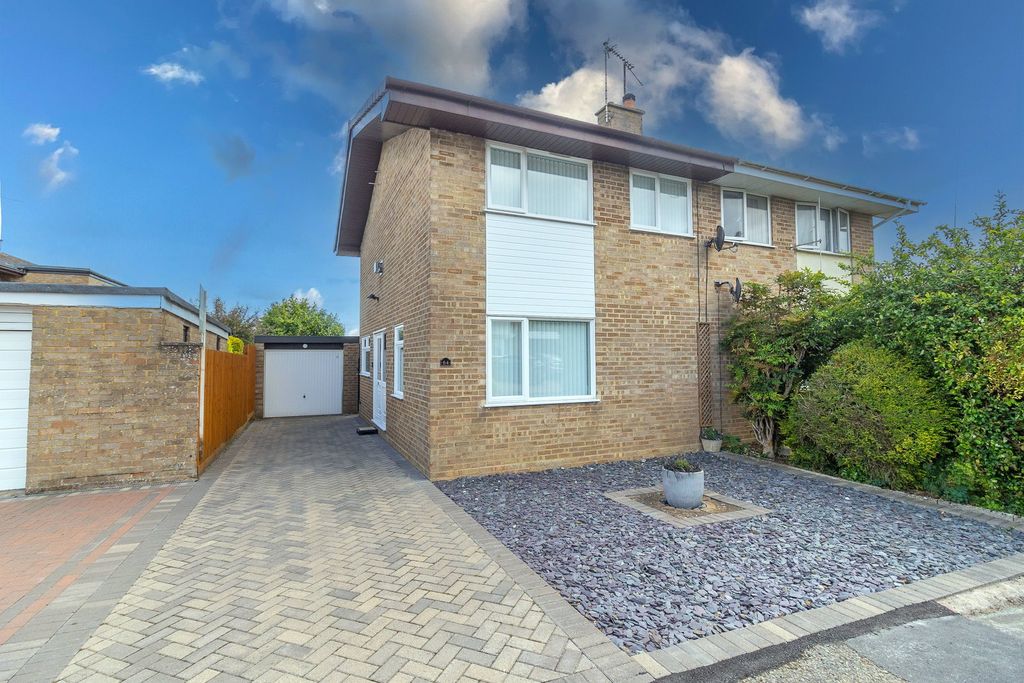 Property photo 1 of 22
