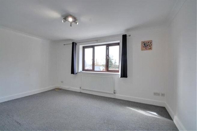 Property photo 3 of 6 Picture No. 05