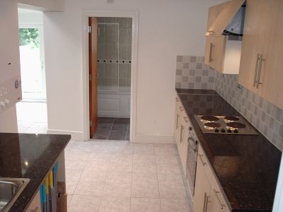 Property photo 2 of 4 Kitchen Picture 1