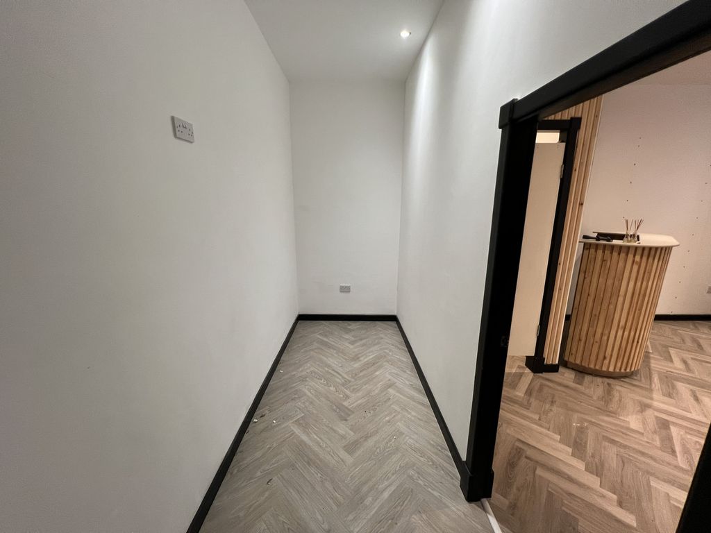 Property photo 3 of 3