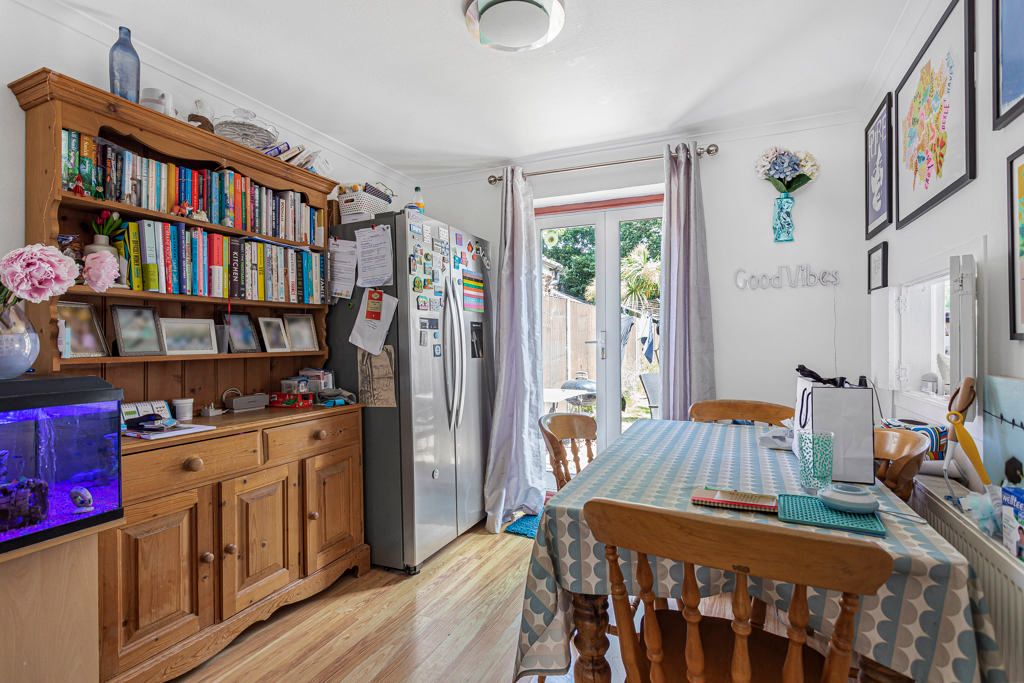 Property photo 3 of 12 Dining Room
