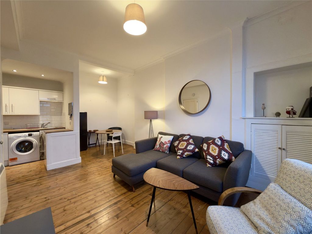 Property photo 2 of 9 Picture No. 09