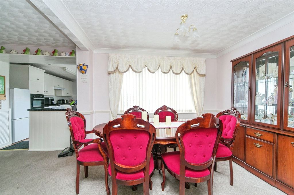 Additional image 5 of 3 bed semi-detached house for saleLlwyn Gwgan, Llanfairfechan, Conwy LL33