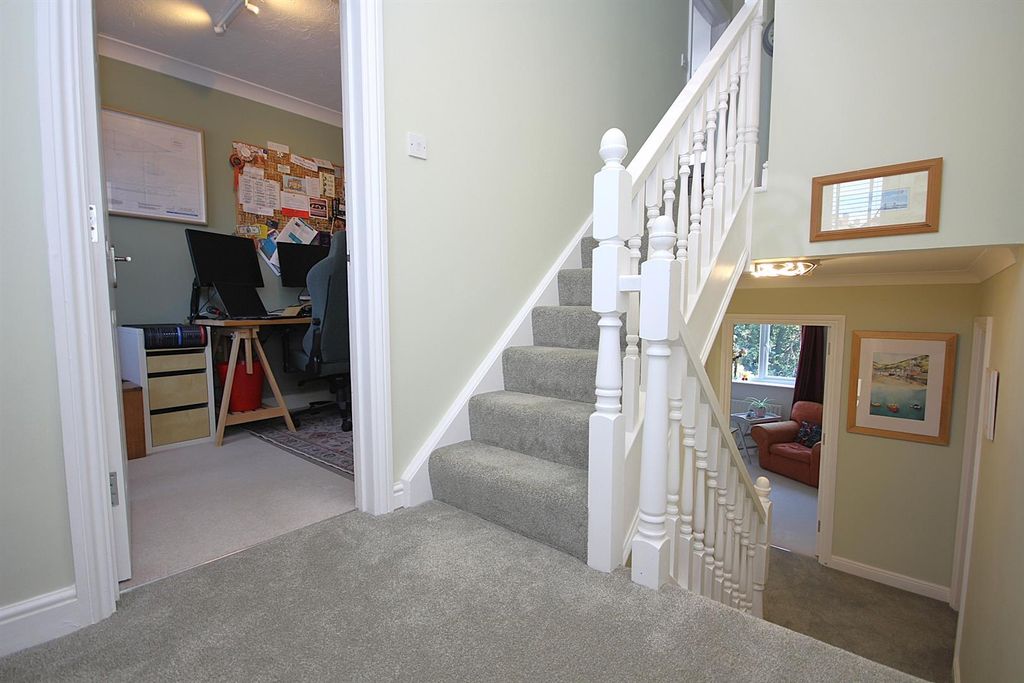 Property photo 2 of 21 Img_1703.Jpg