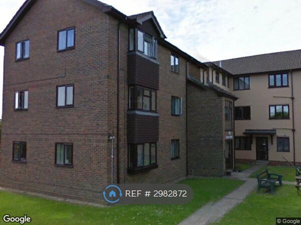 Property photo 1 of 17