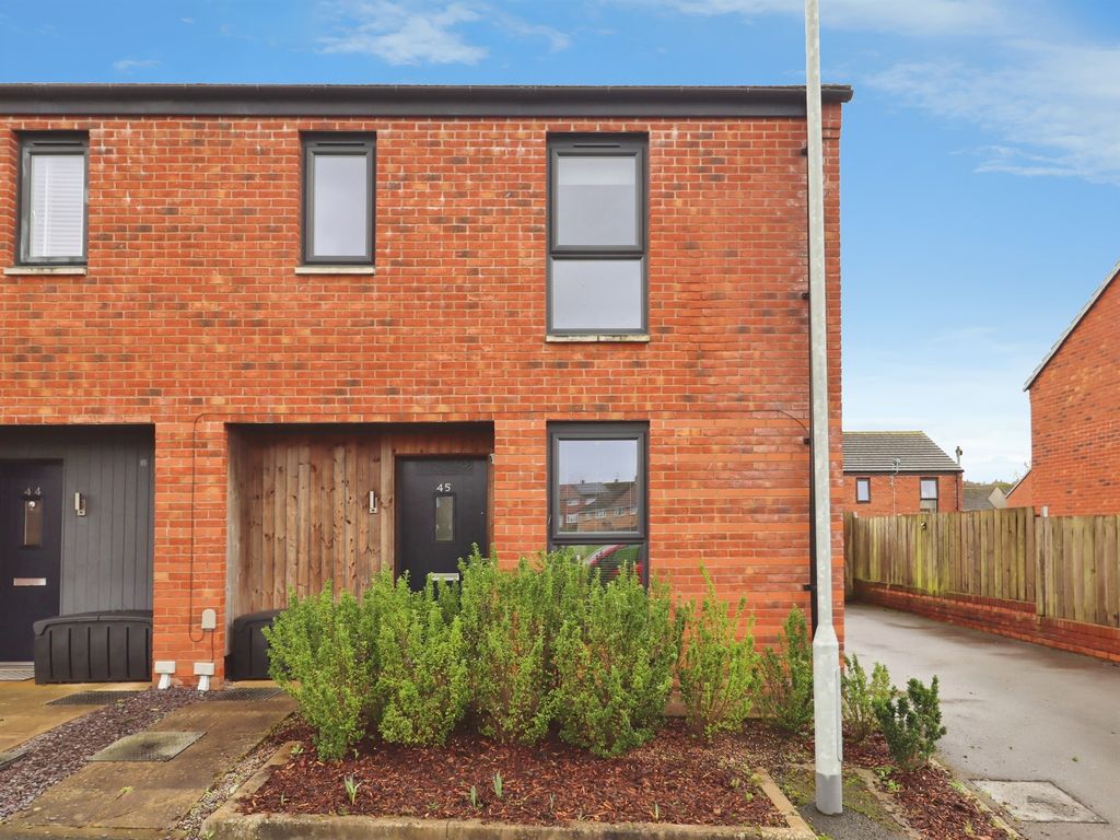 Property photo 1 of 20