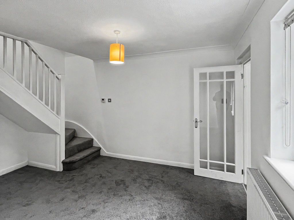 Property photo 3 of 11 Photo 10