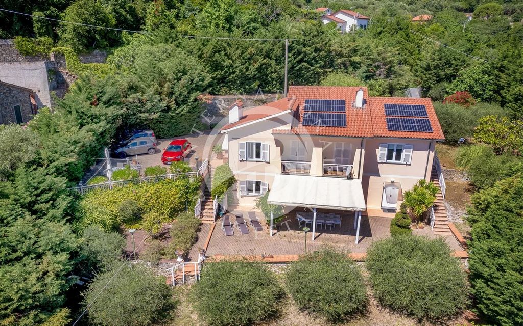 Property photo 3 of 33