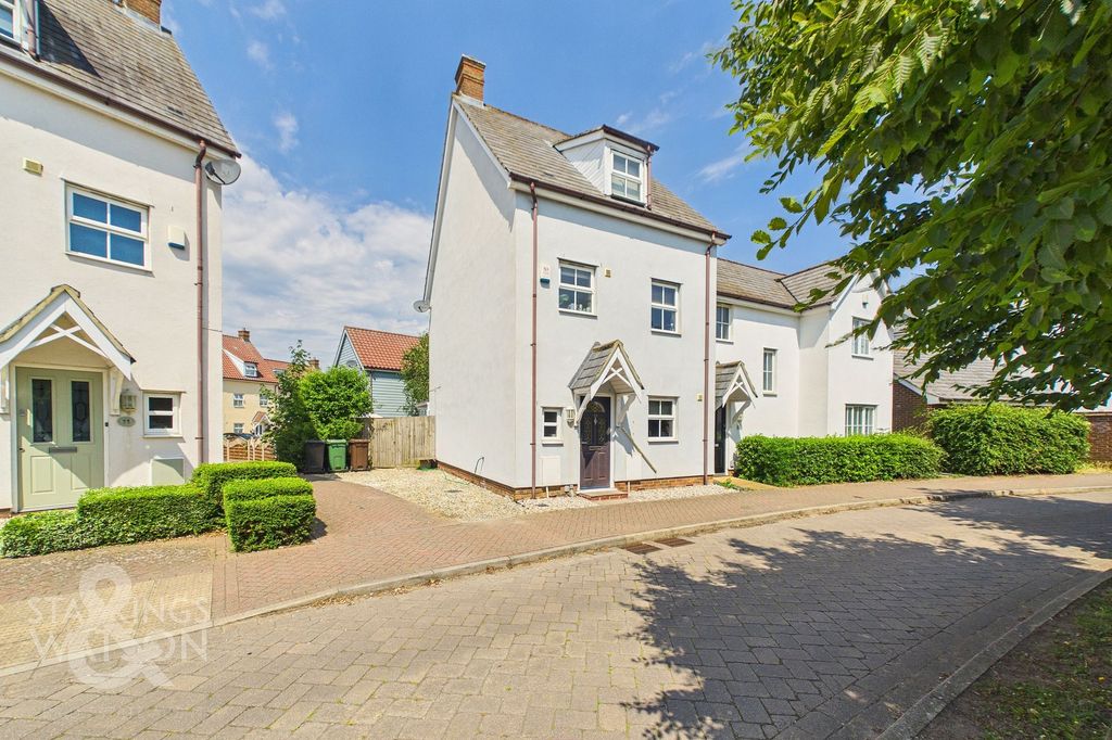 Property photo 1 of 29