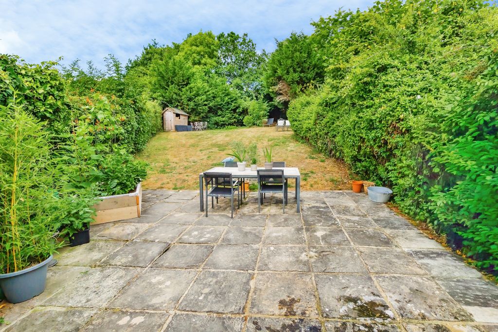 Property photo 2 of 22 Rear Garden