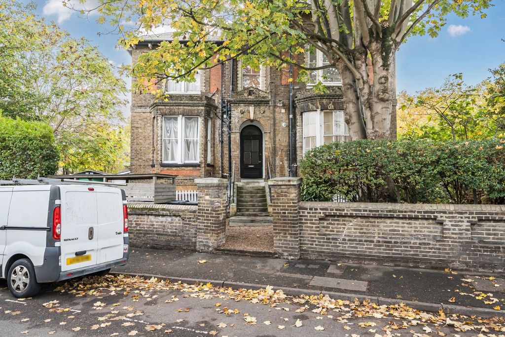 Property photo 1 of 18 Picture No. 32