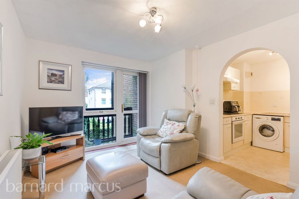 Property photo 1 of 8