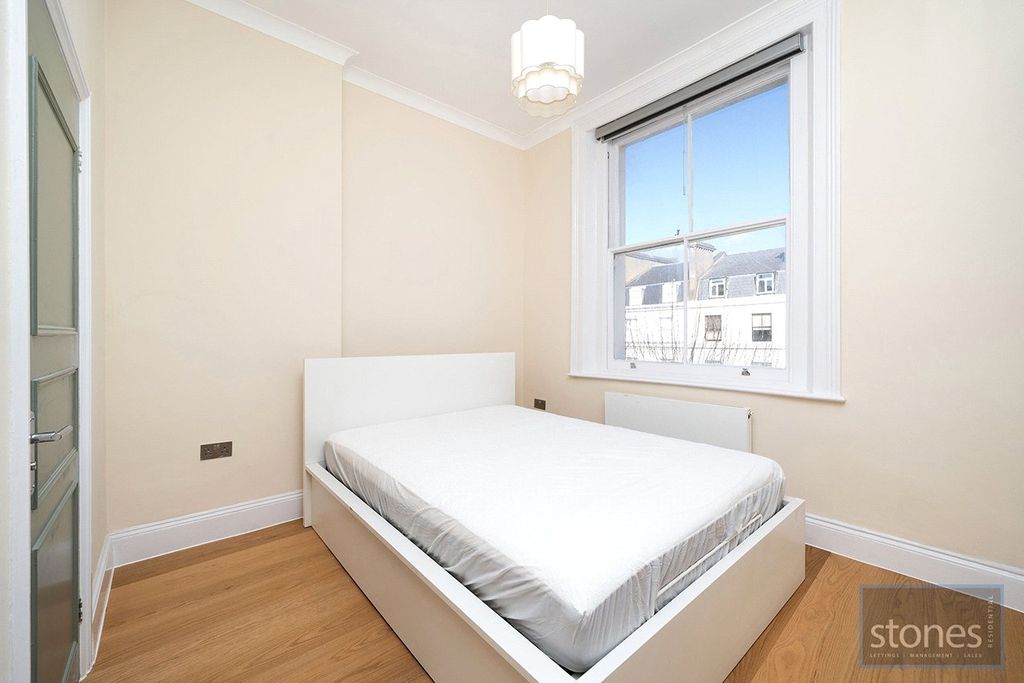 Property photo 3 of 12 Picture No. 06