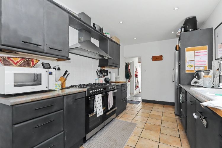 Property photo 3 of 20 331816