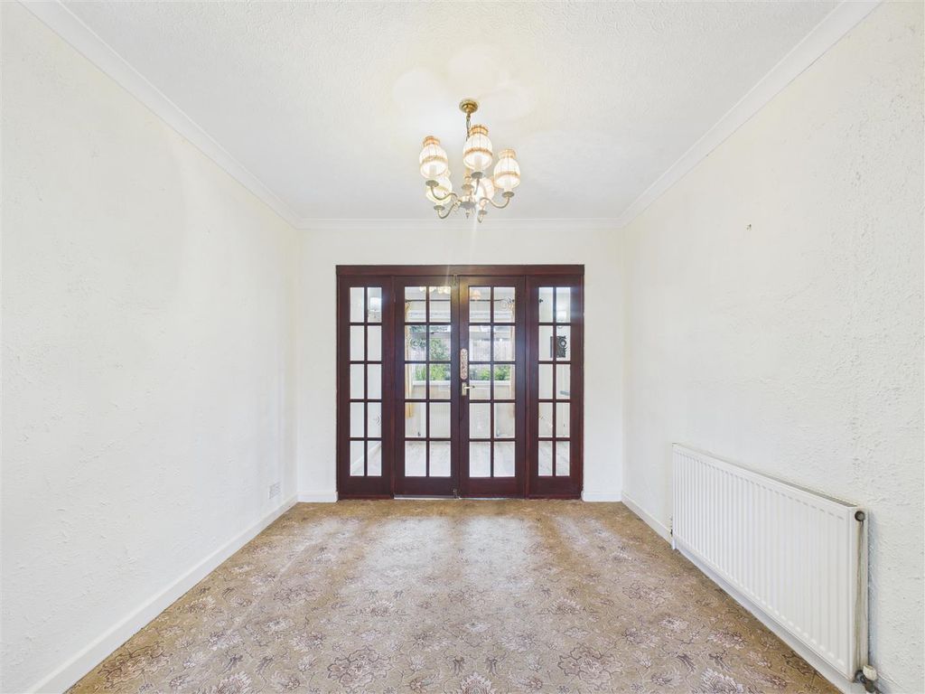 Property photo 1 of 20 Cam05207G0-Pr0032-Still016.Jpg