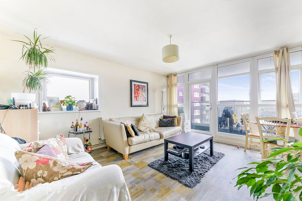 Property photo 1 of 19