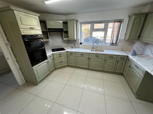 Property photo 3 of 15 Picture No. 05