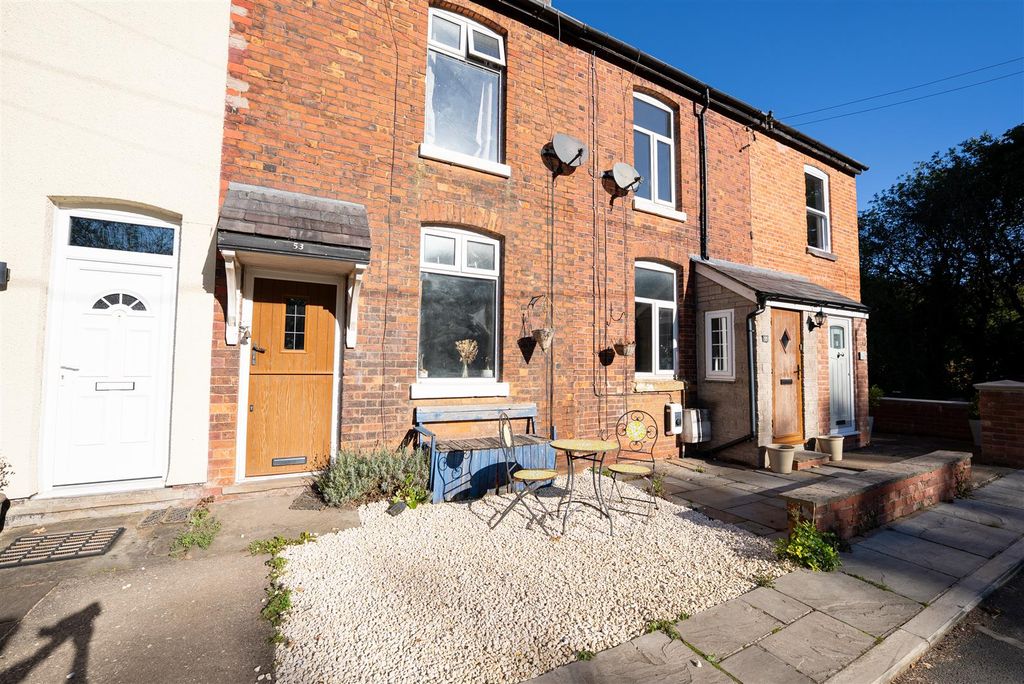 Property photo 1 of 17 Front View