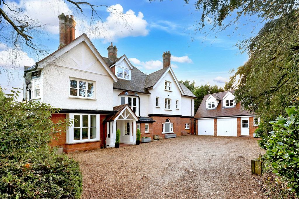 Property photo 1 of 28 Picture No. 03