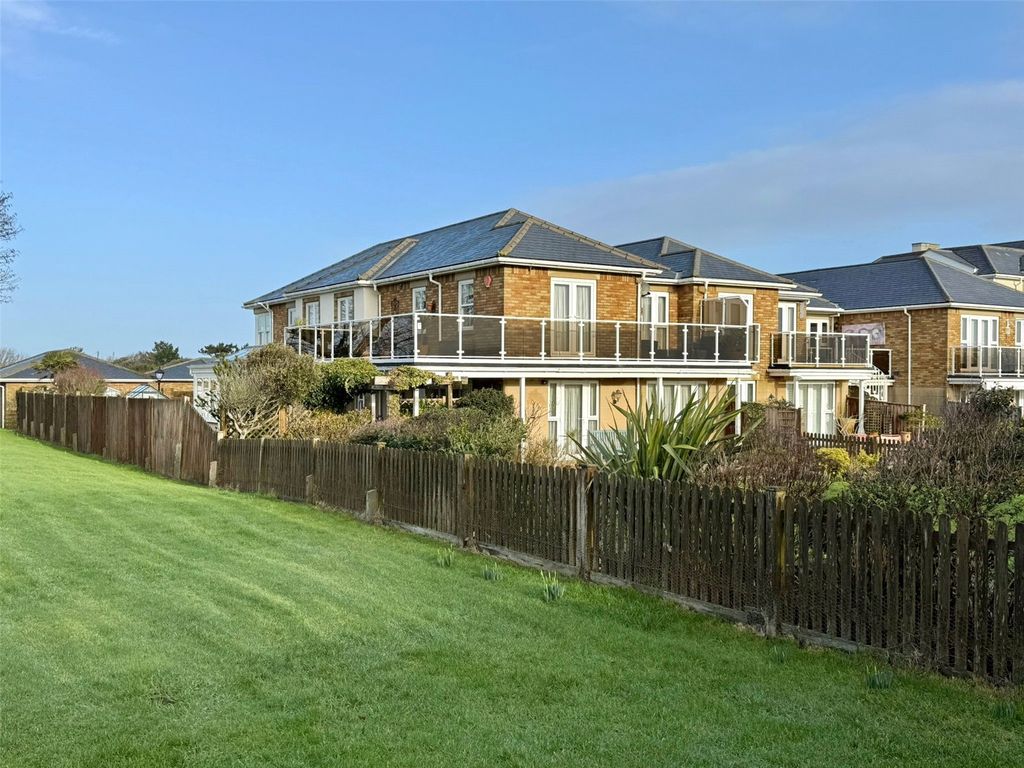 Property photo 1 of 34 Picture No. 47