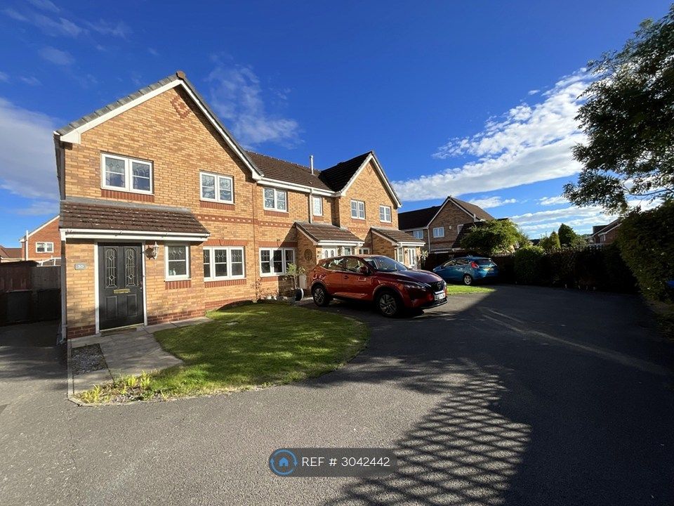 Property photo 2 of 7 Front 2