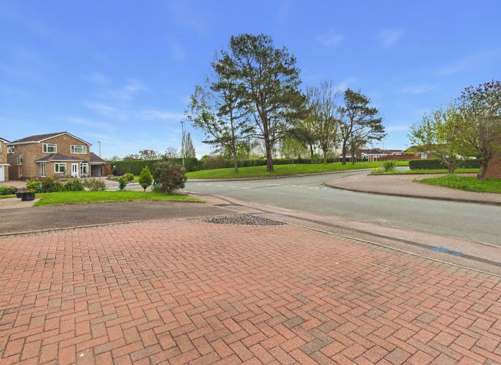 Property photo 2 of 24 Cam04425G0Pr0388Still038001