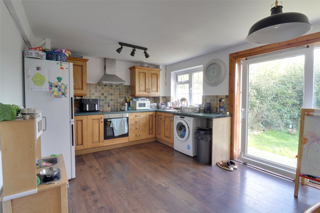 Property photo 3 of 10 3 - Picture No. 03