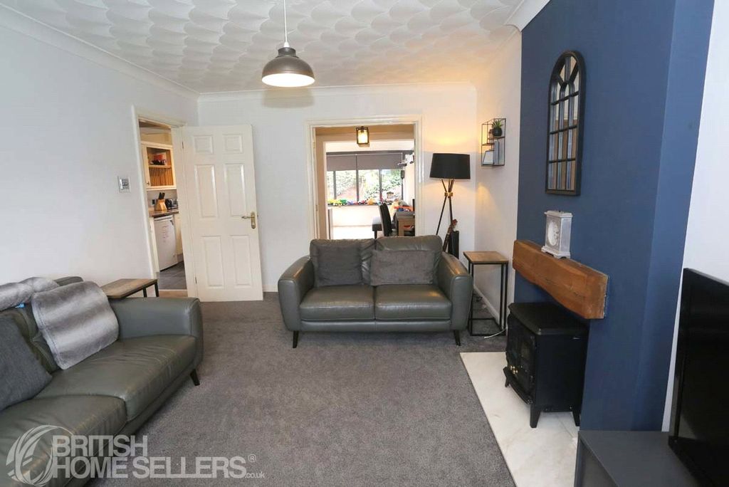 Property photo 2 of 19 Picture No. 07