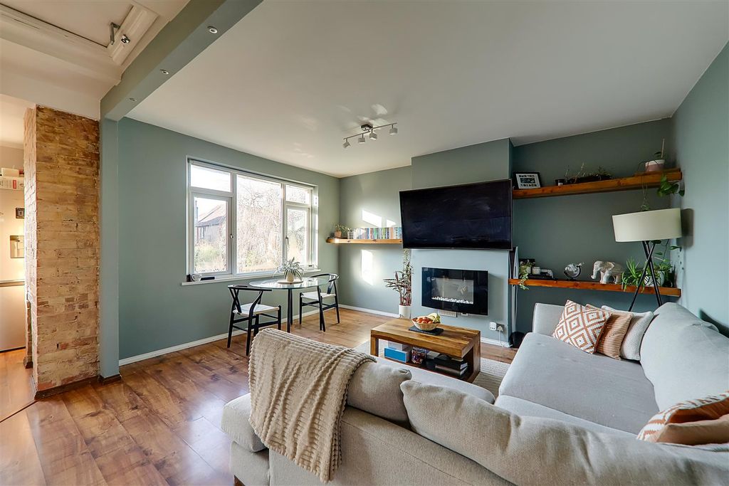 Property photo 3 of 16 Img_5506-Img_5508.Jpg