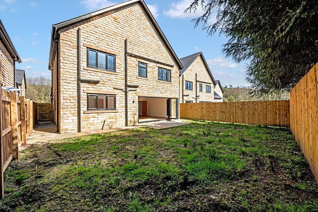 Additional image 37 of 5 bed detached house for sale7 Victoria Gardens, Waterside, Darwen BB3