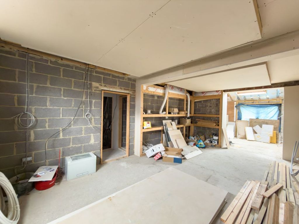 Property photo 3 of 10 Image 3