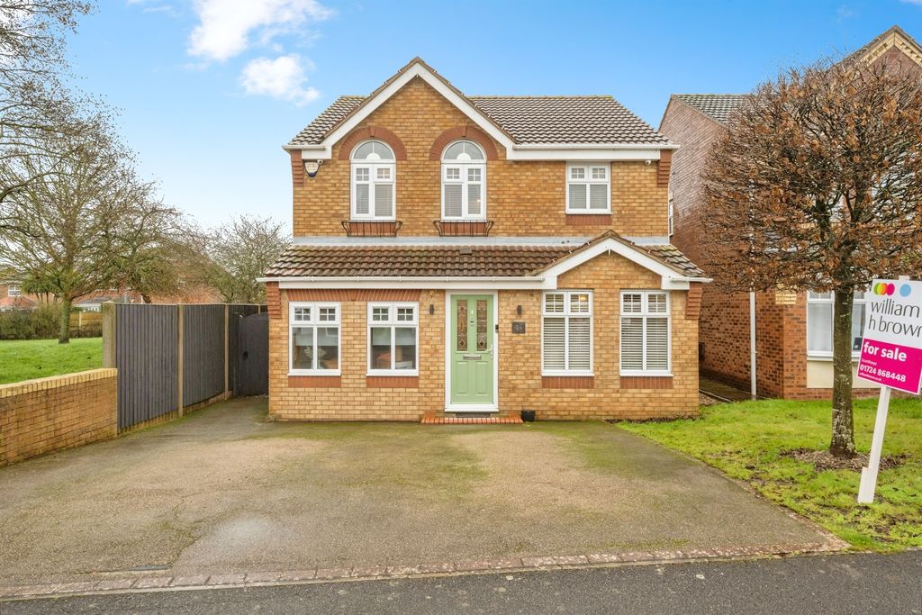 Property photo 1 of 18