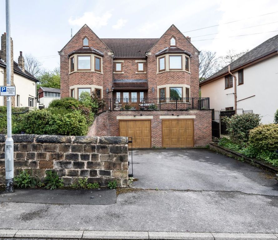 Property photo 1 of 21