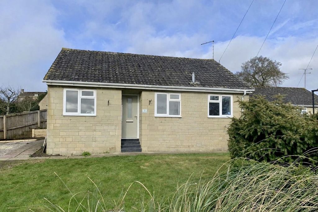 Property photo 1 of 12 Front View