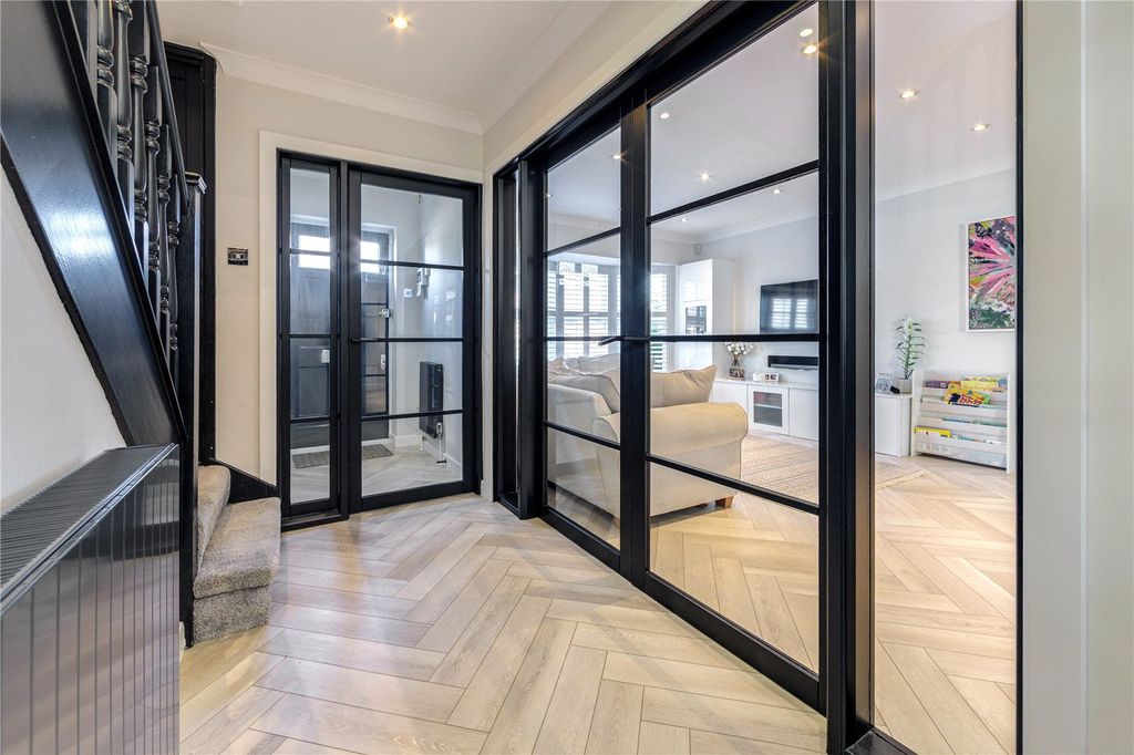 Property photo 3 of 29 Picture No. 09