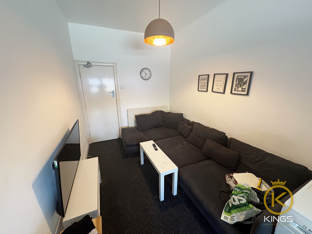 Property photo 2 of 14 58 Penhale Road