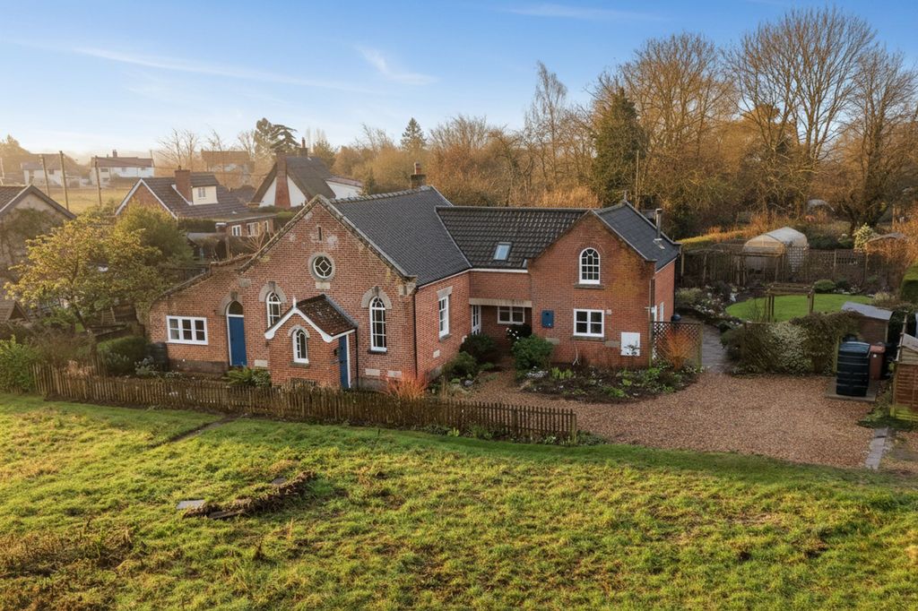 Property photo 1 of 35