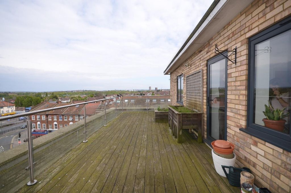 Property photo 2 of 9 Dsc_0409.Jpg