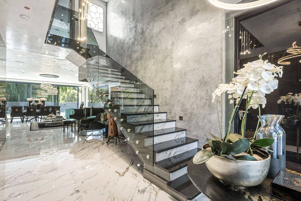 Additional image 27 of 5 bed detached house to rentWaggon Road, Barnet EN4