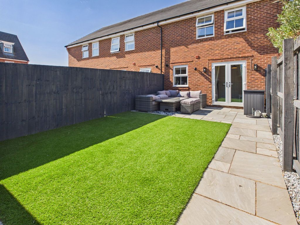 Property photo 2 of 19