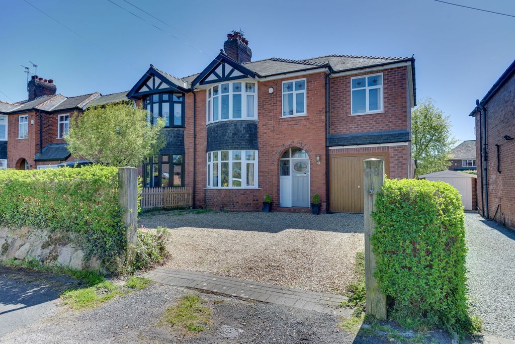 Property photo 1 of 29