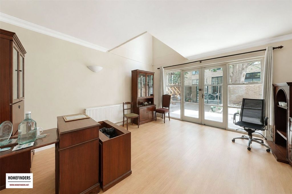 Property photo 2 of 14 Picture No. 06