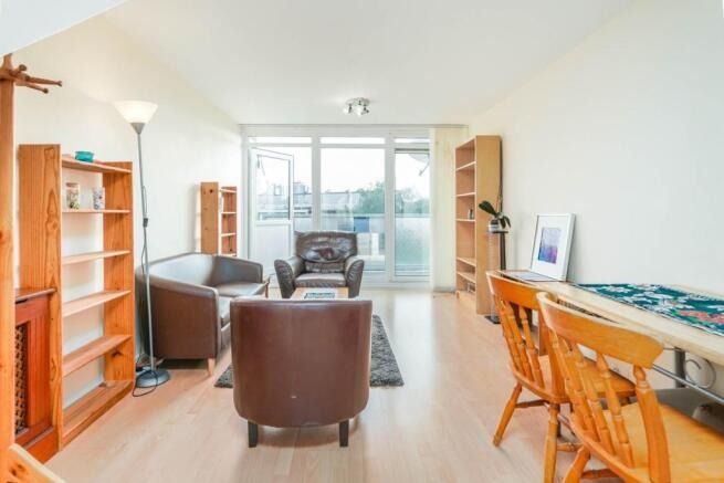 Property photo 3 of 12 3986887