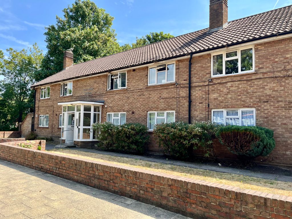 Property photo 1 of 11 Img_3129