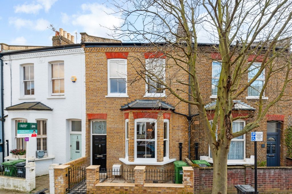 Property photo 1 of 27