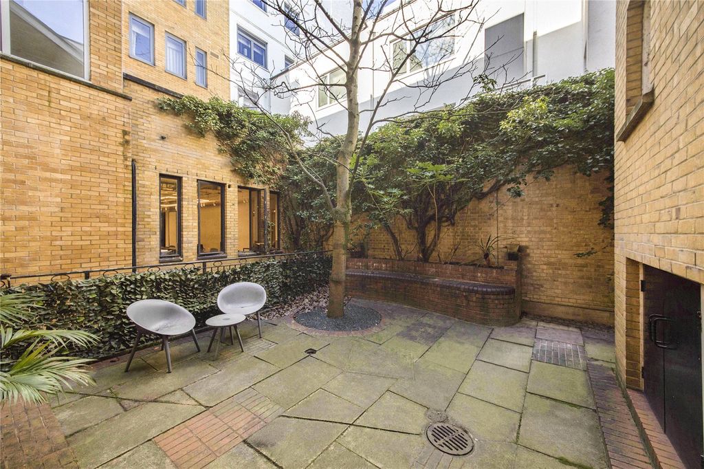 Property photo 3 of 11 3