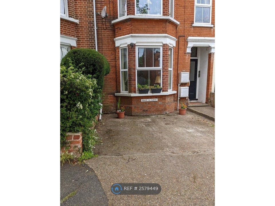 Property photo 1 of 15 Private Parking Space
