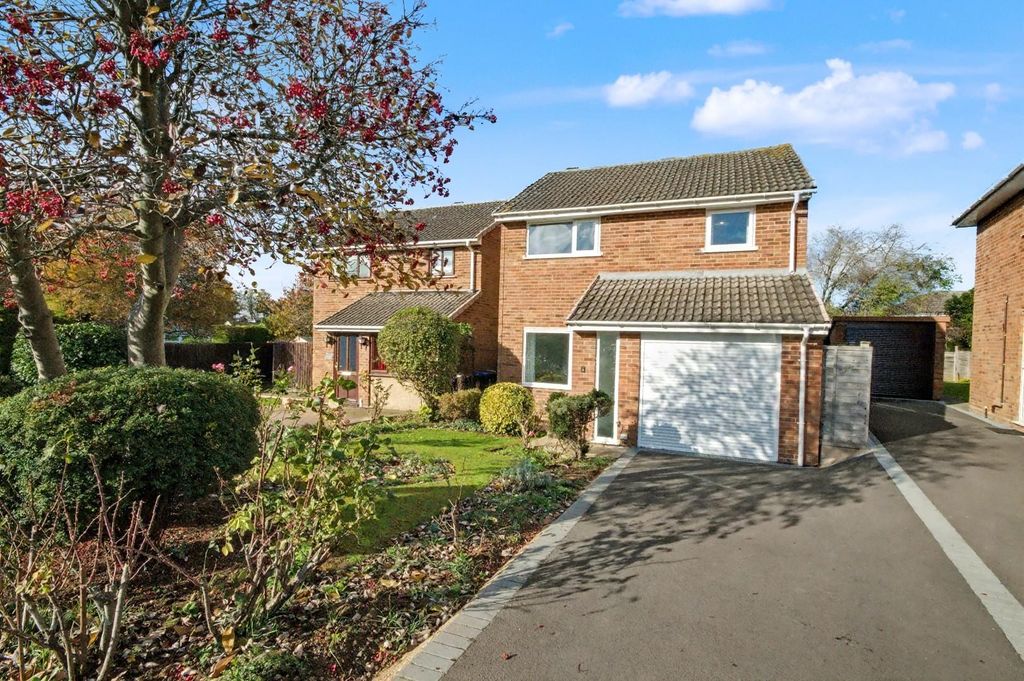 Property photo 1 of 14