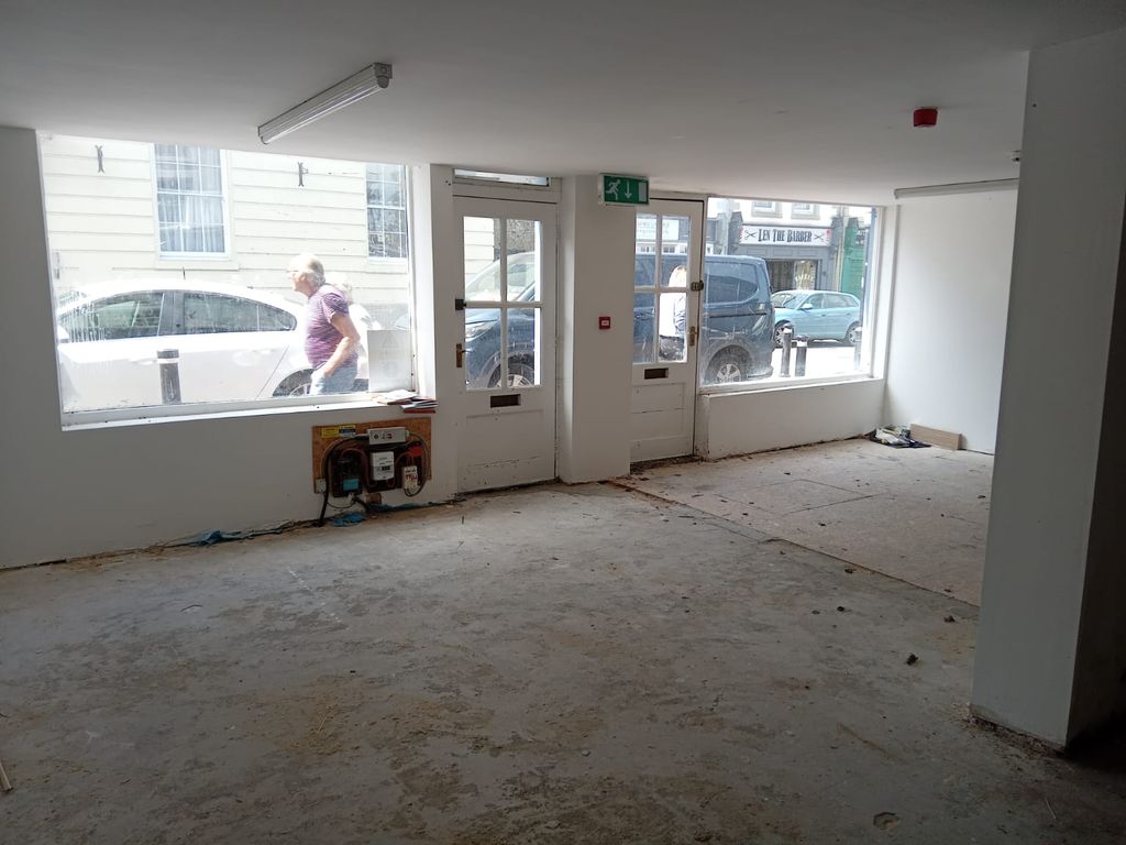 Property photo 3 of 3