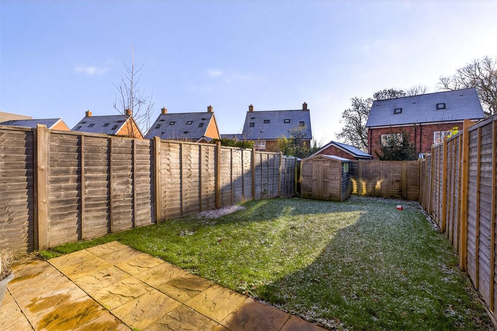 Property photo 2 of 16 Picture No. 20